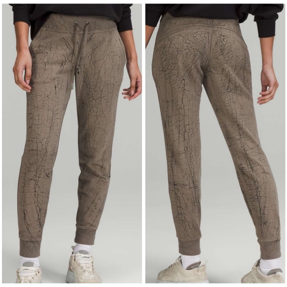 Lululemon Warm Down Jogger Sweat Pants size 10
